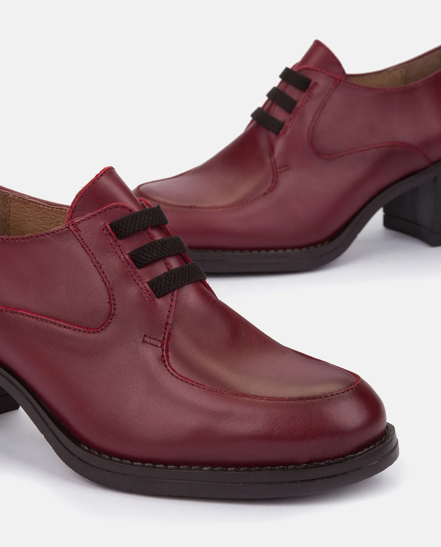 Discount Heeled Shoe LILLE-008 Burgundy Shoes