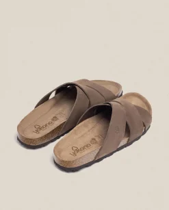 Clearance Sandalia Plana Macam 217 Beige Sandals