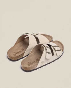 Shop Sandalia Plana Macam 150 Beige Sandals